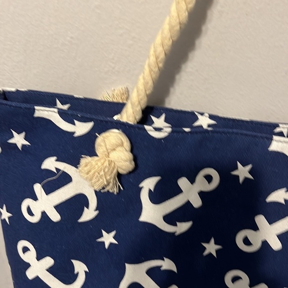Large Beach Bag - Picture 7 of 15